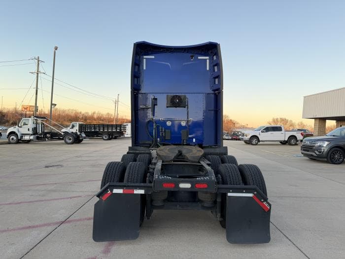 2022 Peterbilt 579 — photo 5