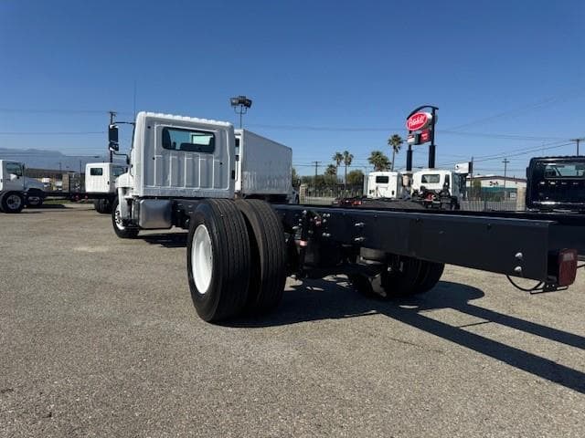 2026 Hino L7 — photo 7