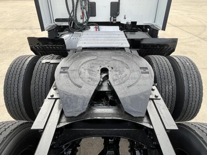 2022 Peterbilt 579 — photo 7