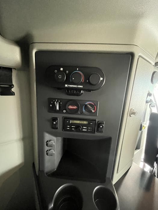 2022 Peterbilt 579 — photo 19