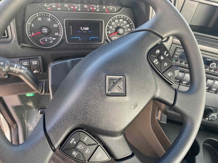 2026 International LT — photo 10