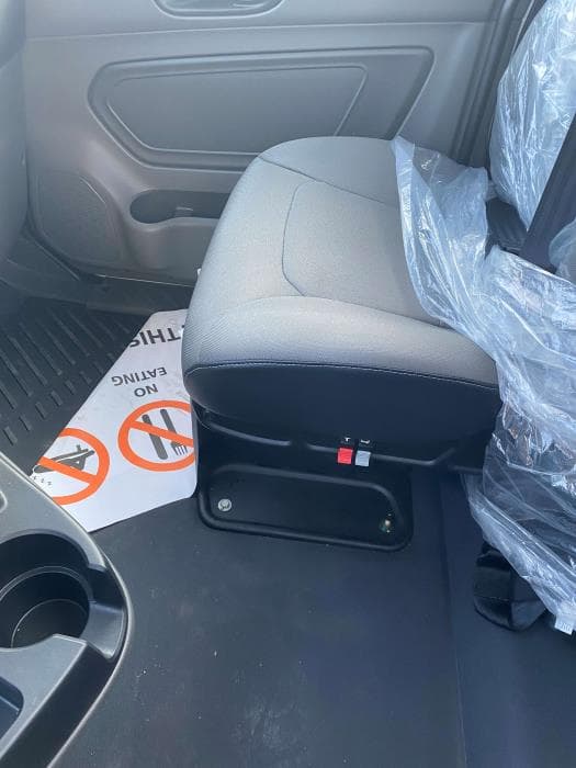 2026 International LT — photo 11