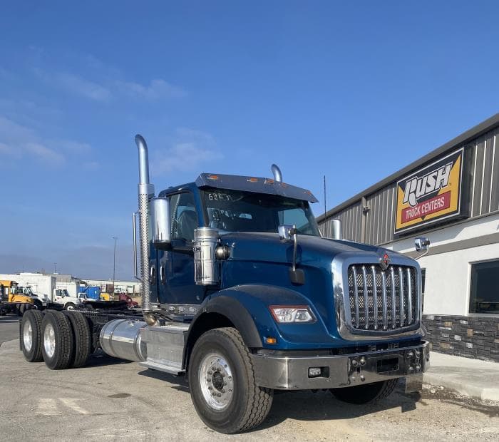 2026 International HX — photo 3