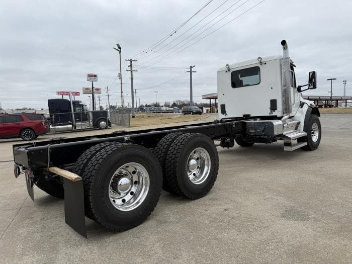 2026 Peterbilt 548 — photo 16