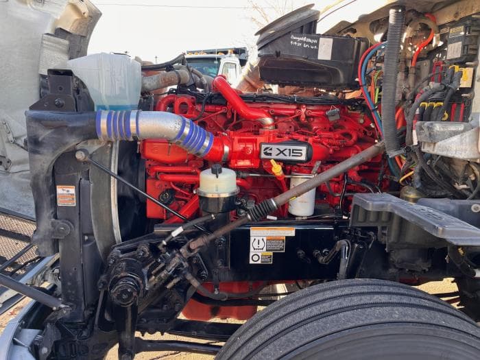 2022 Peterbilt 579 — photo 8