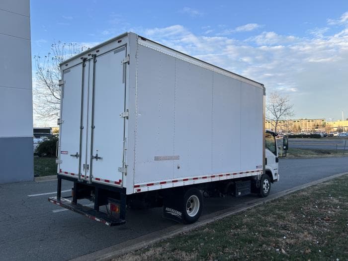 2019 Isuzu NPR — photo 9