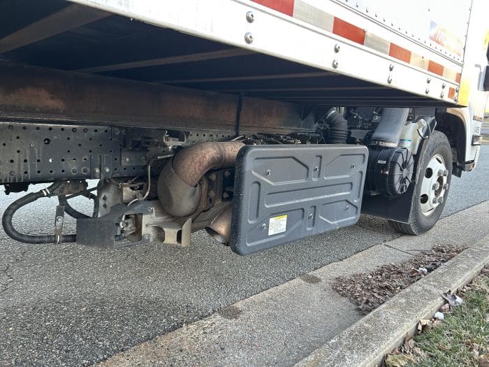 2019 Isuzu NPR — photo 11