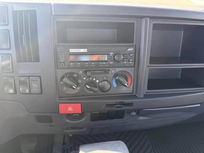 2025 Isuzu NRR — photo 14