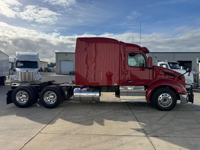 2022 Peterbilt 579 — photo 5
