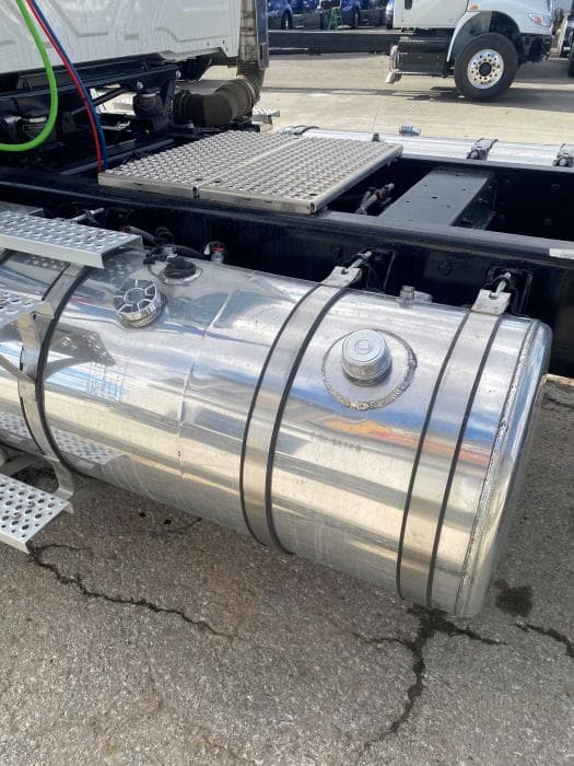 2026 International HX — photo 15