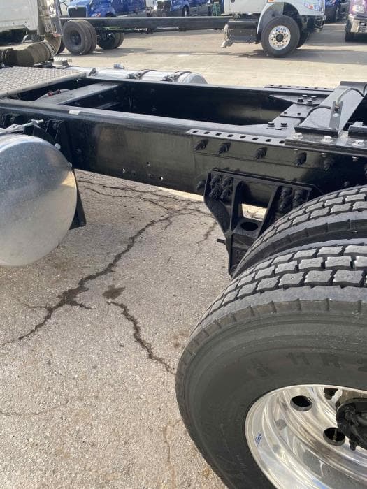 2026 International HX — photo 16