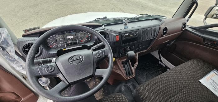 2026 Hino L6 — photo 17