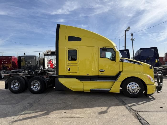 2024 Kenworth T680 — photo 28
