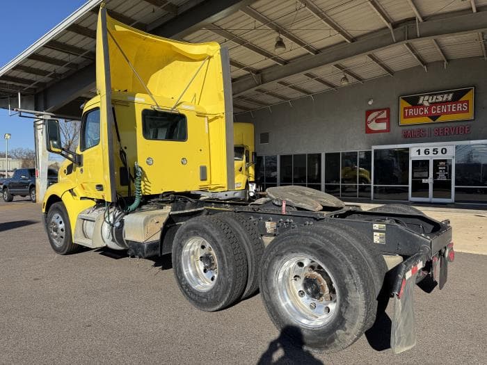 2021 Peterbilt 579 — photo 7