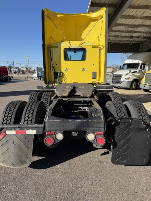 2021 Peterbilt 579 — photo 8