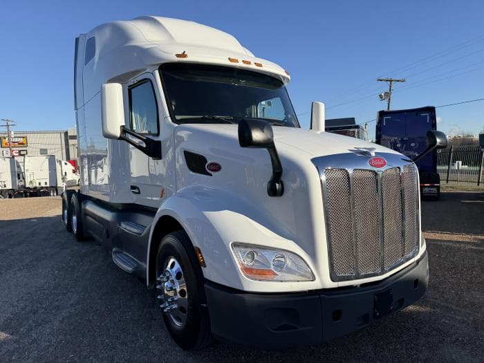 2021 Peterbilt 579 — photo 41