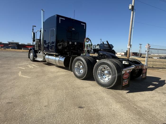 2026 Peterbilt 589 — photo 10