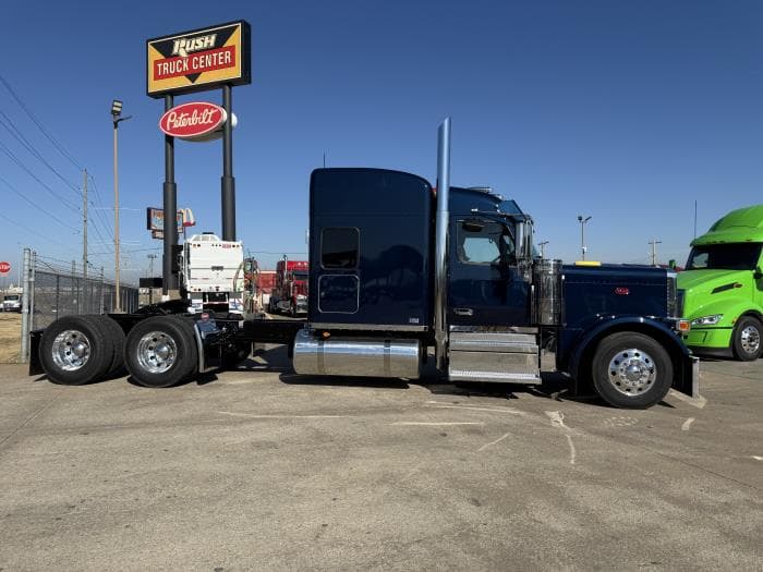 2026 Peterbilt 589 — photo 24