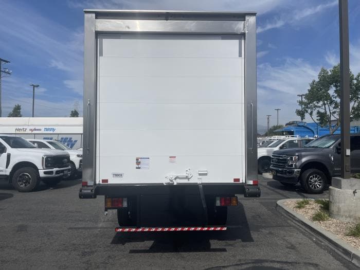 2025 Isuzu NPR — photo 5