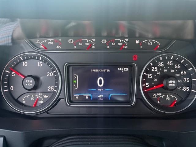 2026 International HX — photo 21