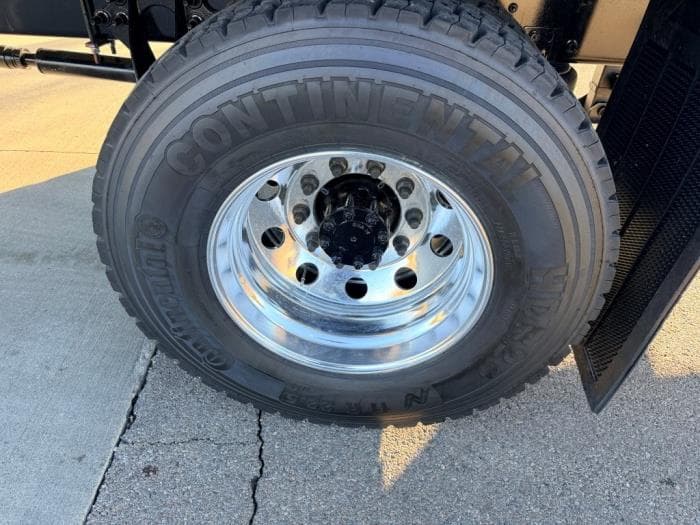 2026 International MV — photo 8