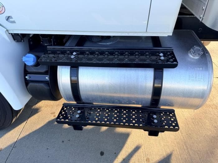 2026 International MV — photo 8