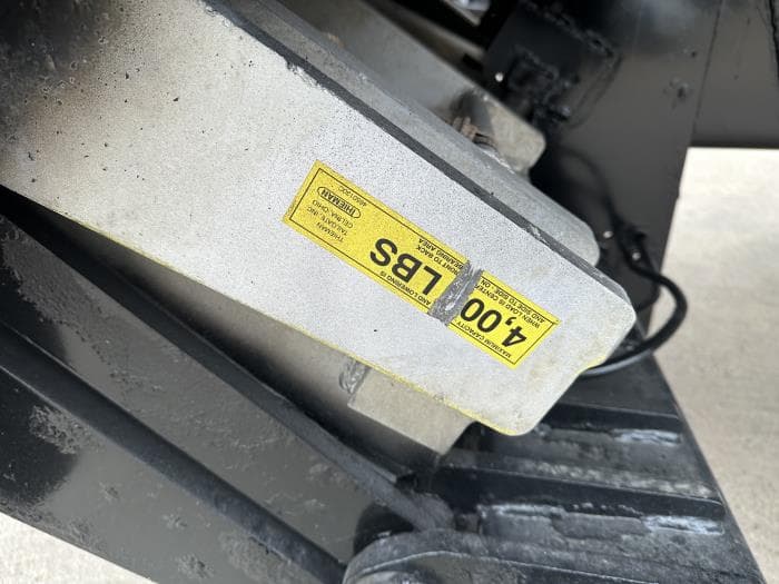 2020 Peterbilt 337 — photo 24