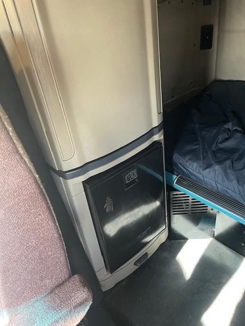 2022 Peterbilt 579 — photo 10