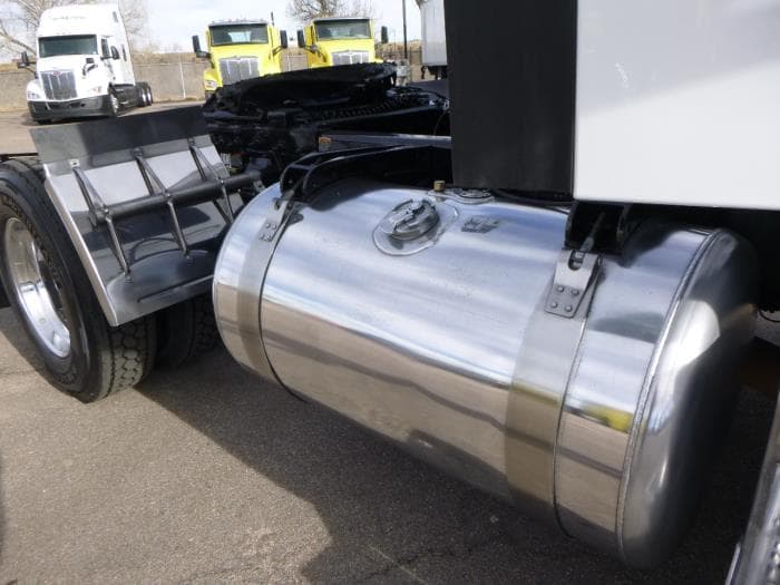 2020 Peterbilt 579 — photo 24