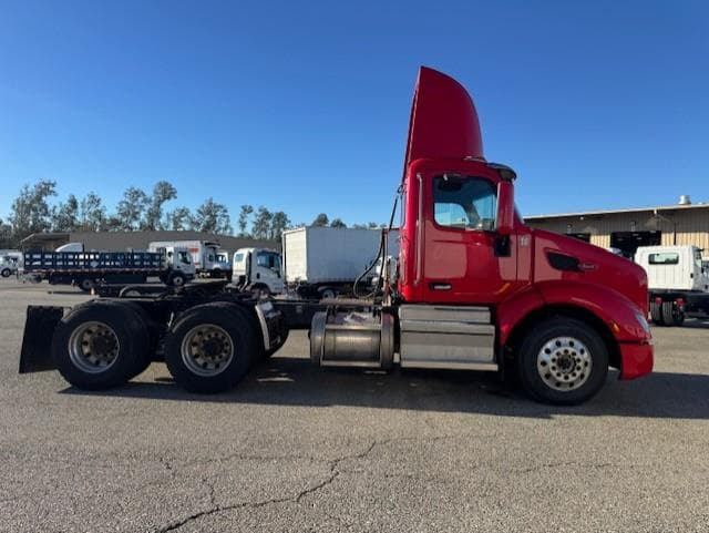 2020 Peterbilt 579 — photo 10