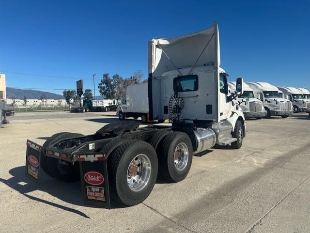 2020 Peterbilt 579 — photo 13