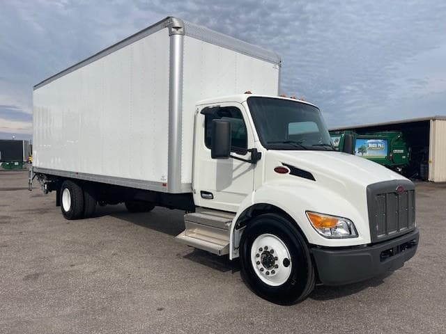 2025 Peterbilt 536 — photo 5