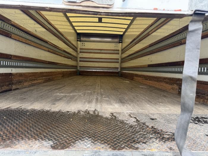 2020 International MV — photo 6