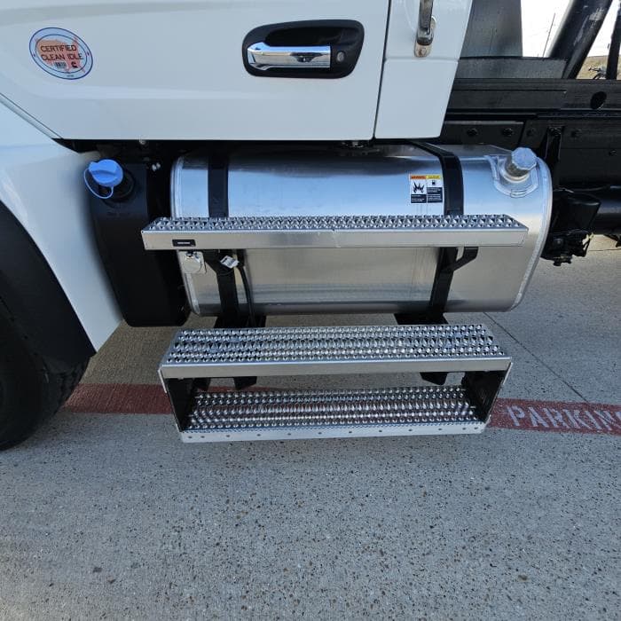 2026 Peterbilt 548 — photo 20