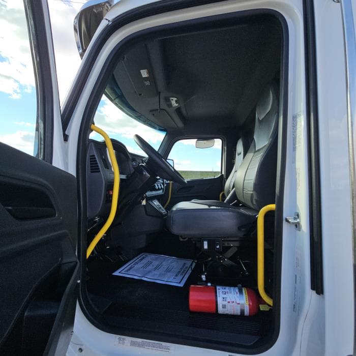 2026 Peterbilt 548 — photo 27