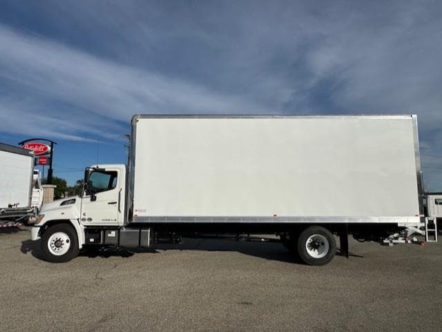 2026 Hino L6 — photo 5