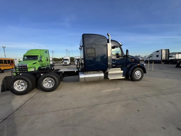 2026 Peterbilt 567 — photo 5