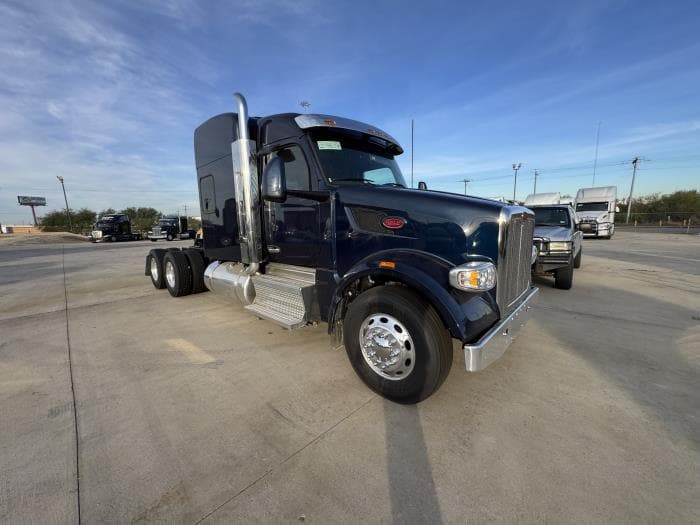 2026 Peterbilt 567 — photo 4