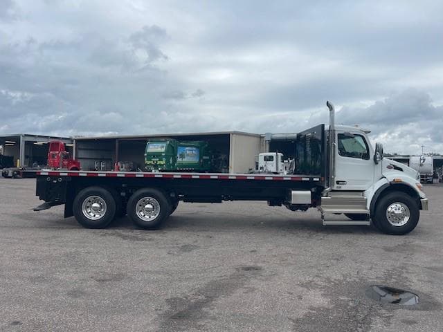 2026 Peterbilt 548 — photo 6
