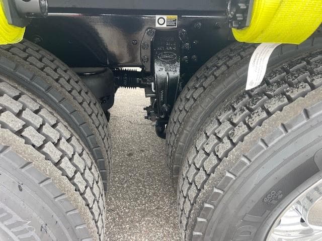 2026 Peterbilt 548 — photo 12