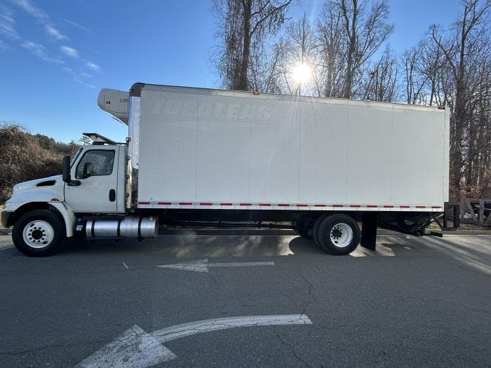 2022 International MV — photo 6