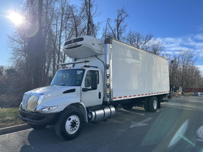 2022 International MV — photo 3