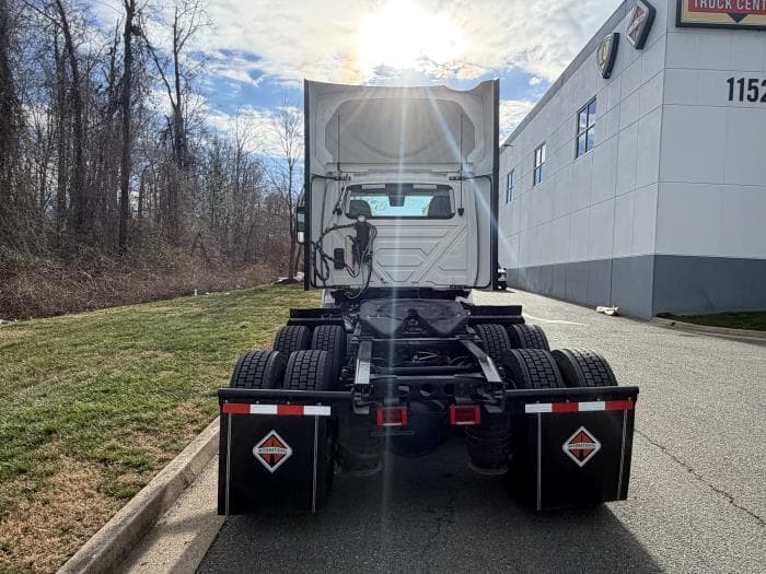 2026 International LT — photo 7