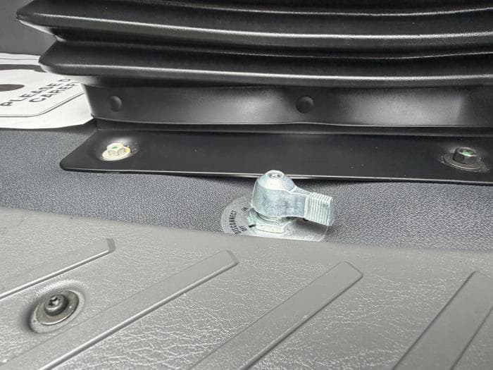 2026 International LT — photo 12