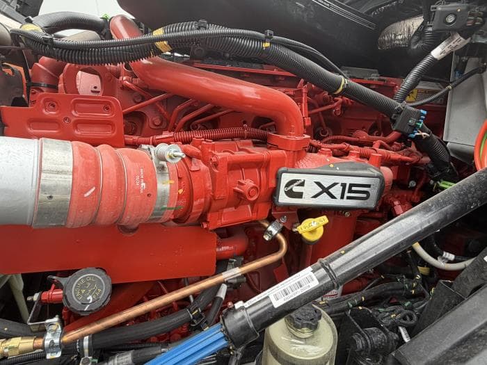 2026 International LT — photo 11