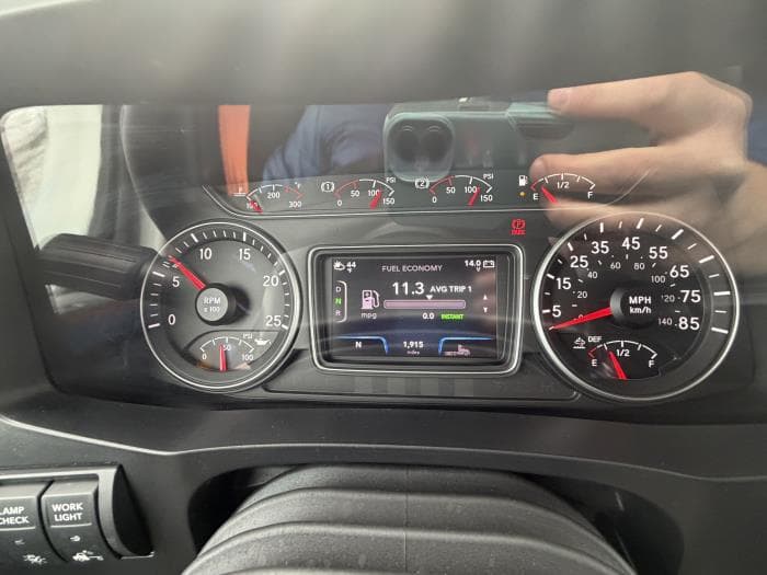 2026 International LT — photo 16