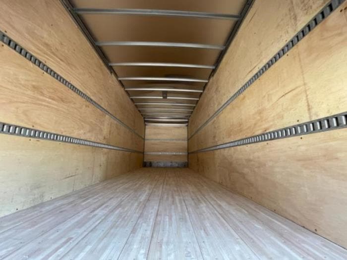 2026 Hino L6 — photo 7