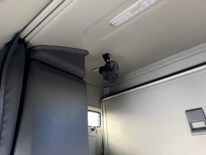 2026 International LT — photo 22