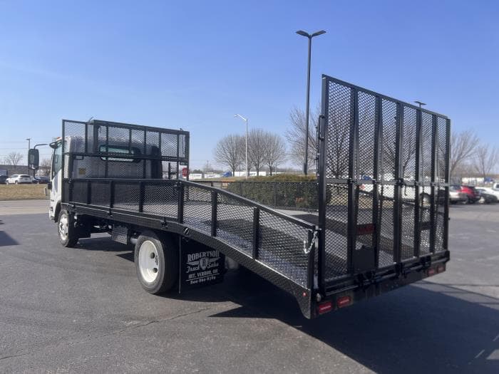 2026 Isuzu NPR — photo 7