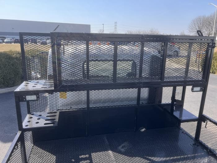 2026 Isuzu NPR — photo 12